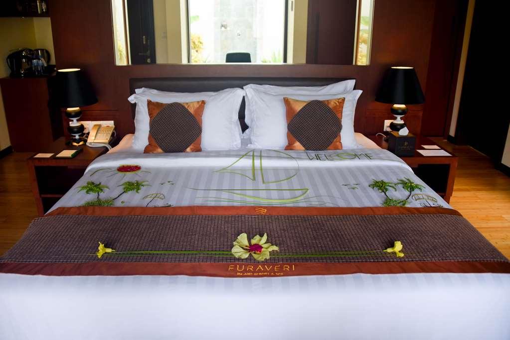 Furaveri Island Resort And Spa Muravandhoo Phòng bức ảnh